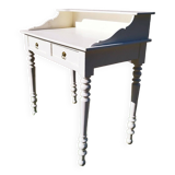 Side or entry desk with tablet