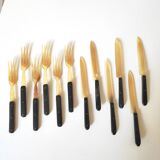 Fruit cutlery in blond and brown horn