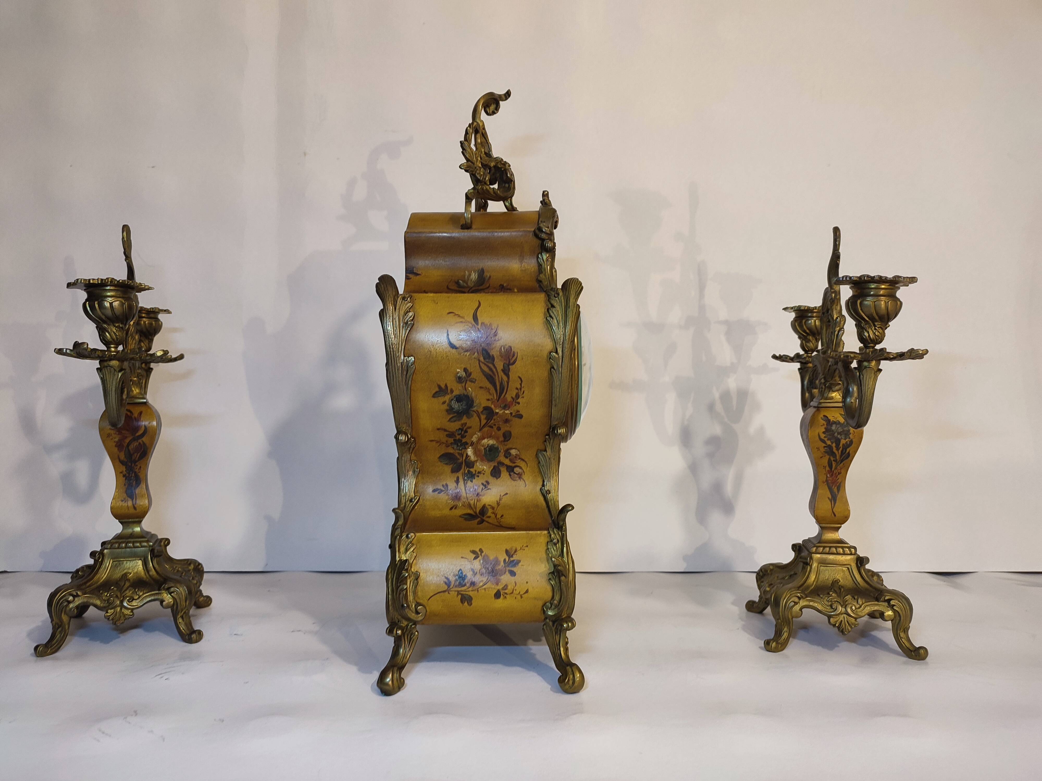 PENDULE CARTEL XIXe BRONZE STYLE LOUIS XV ROCAILLE Mouvement VINCENTI