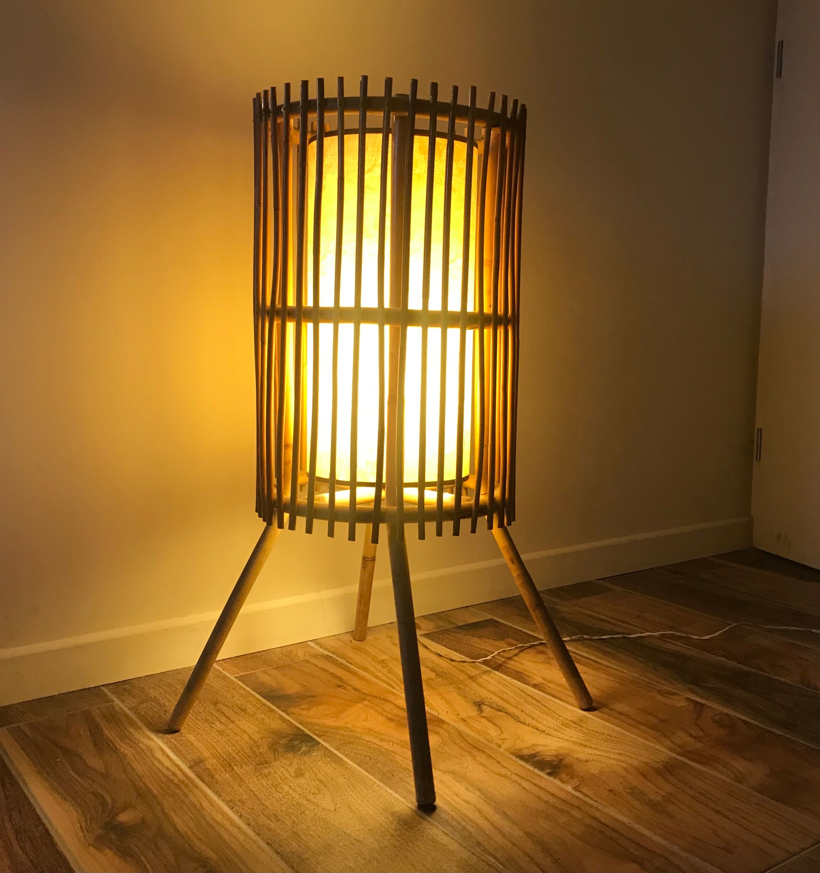Rattan floor lamp 50s/60s