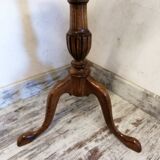 Wooden pedestal table