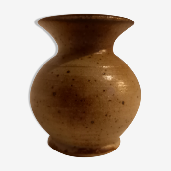 small vase in glazed cooked sandstone