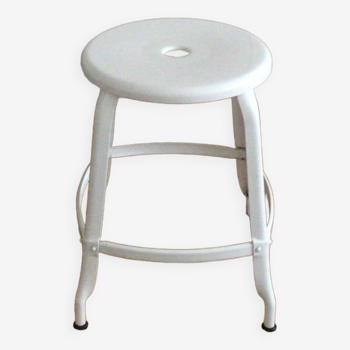 Nicolle stool