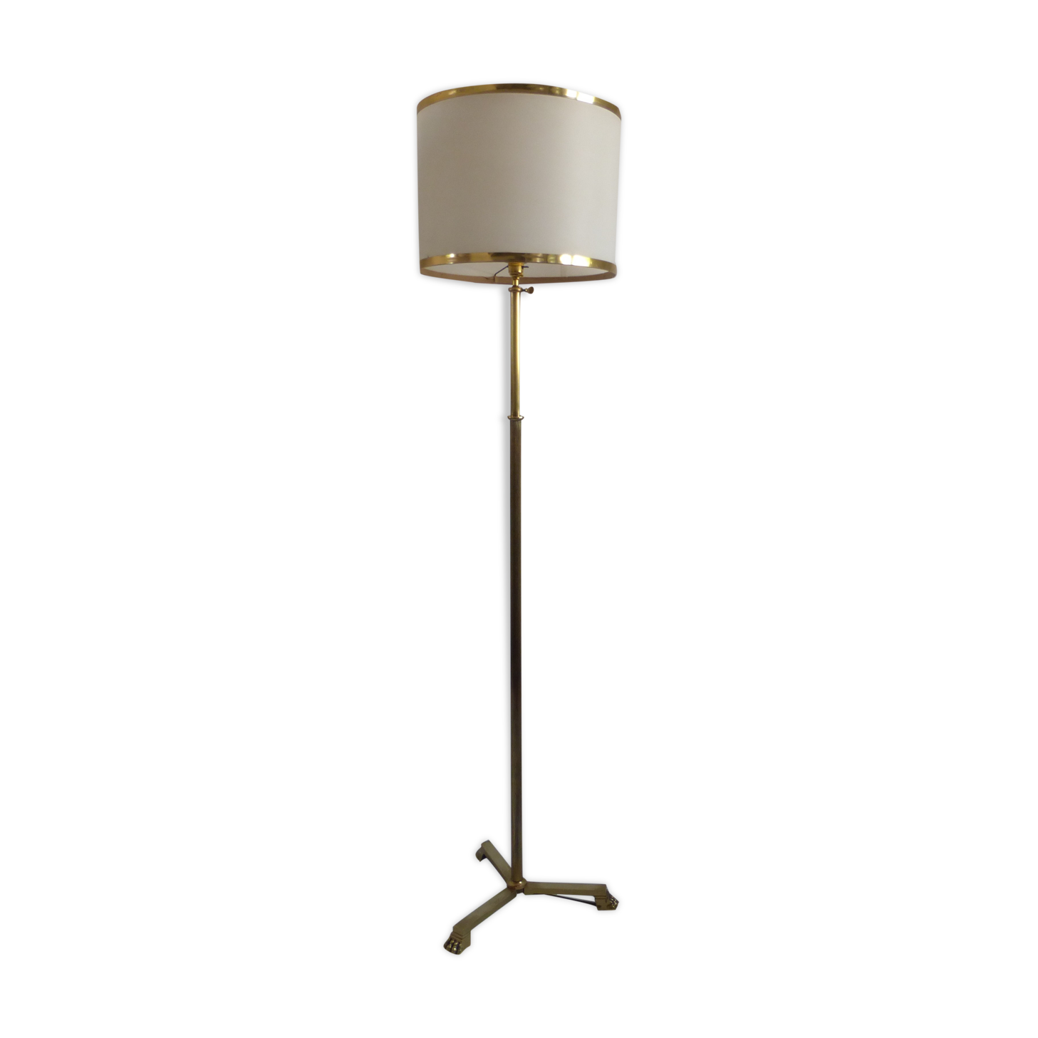Empire-style brass lamppost
