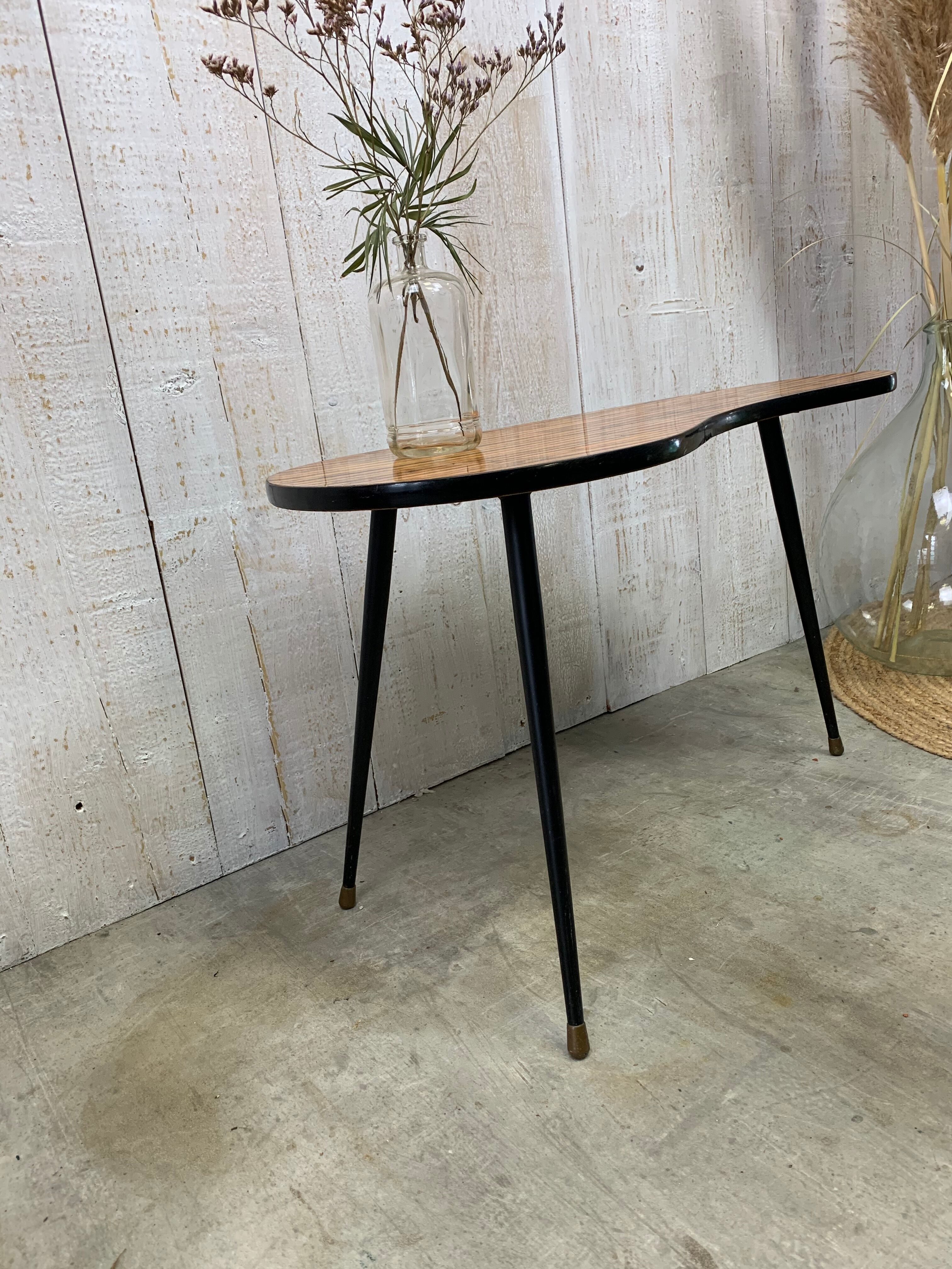 Table basse tripode vintage