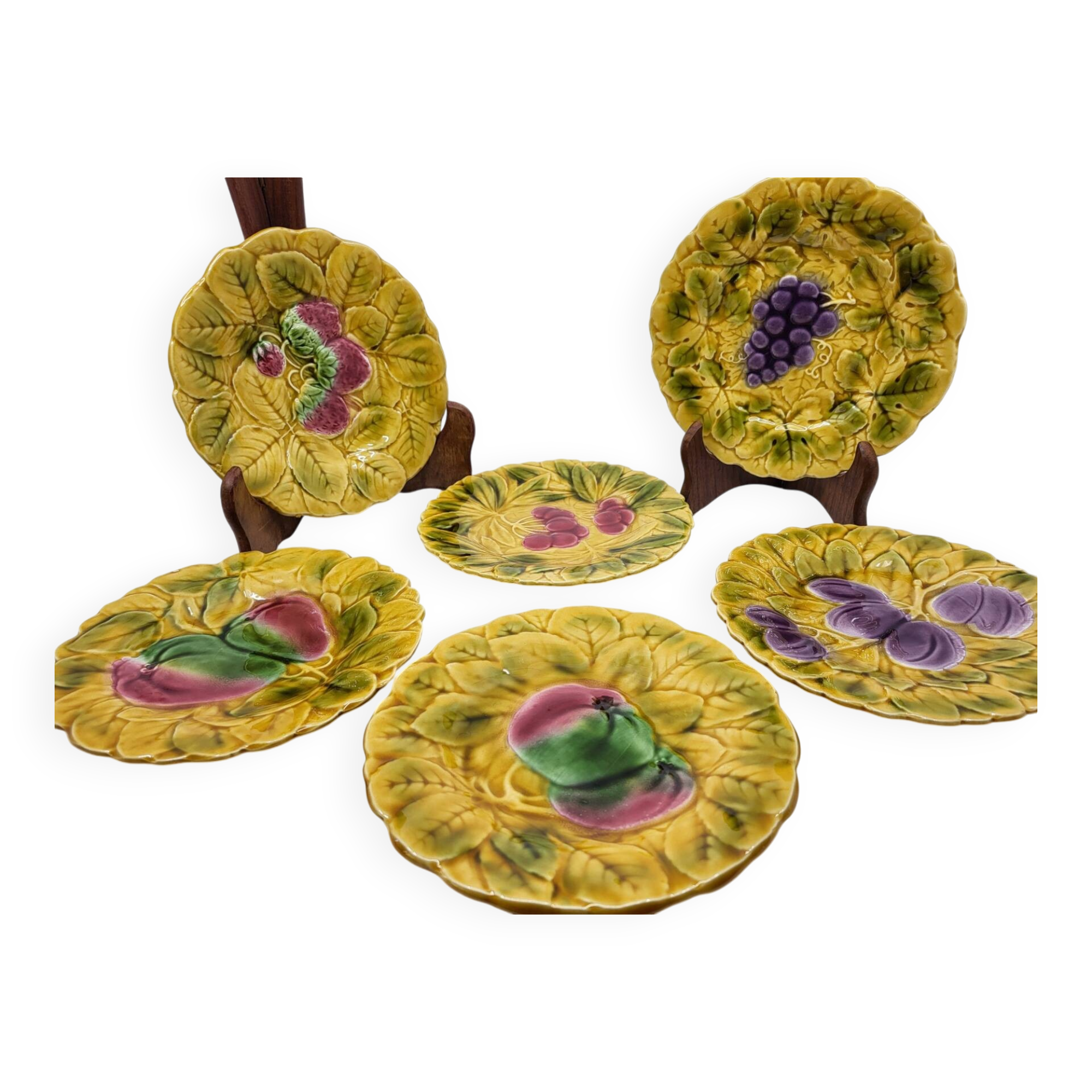 Sarreguemines dessert plates in barbotine with fruit decoration French Vintage
