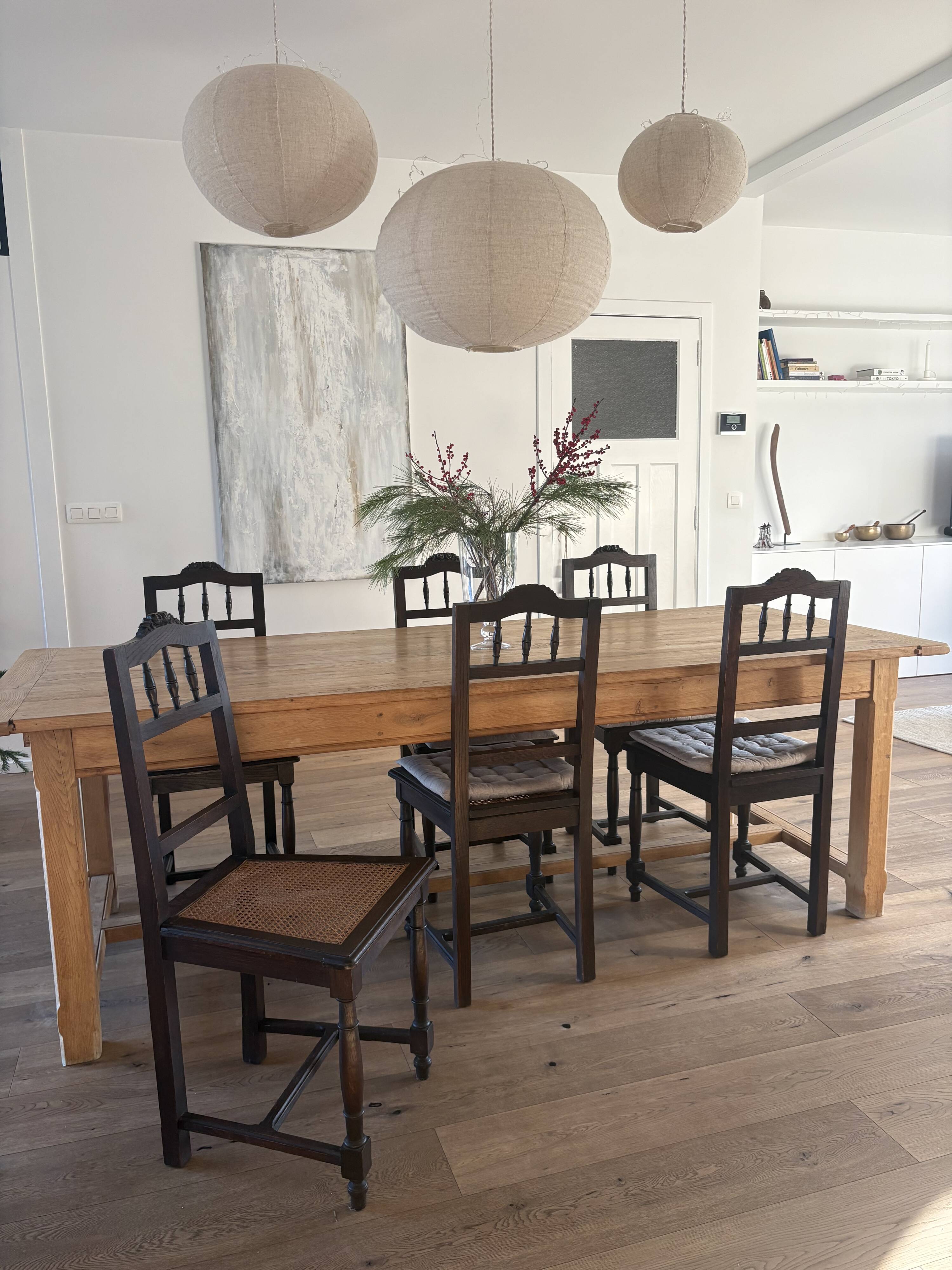 Lot of 4 solid oak chairs with caning in the Henri II style.