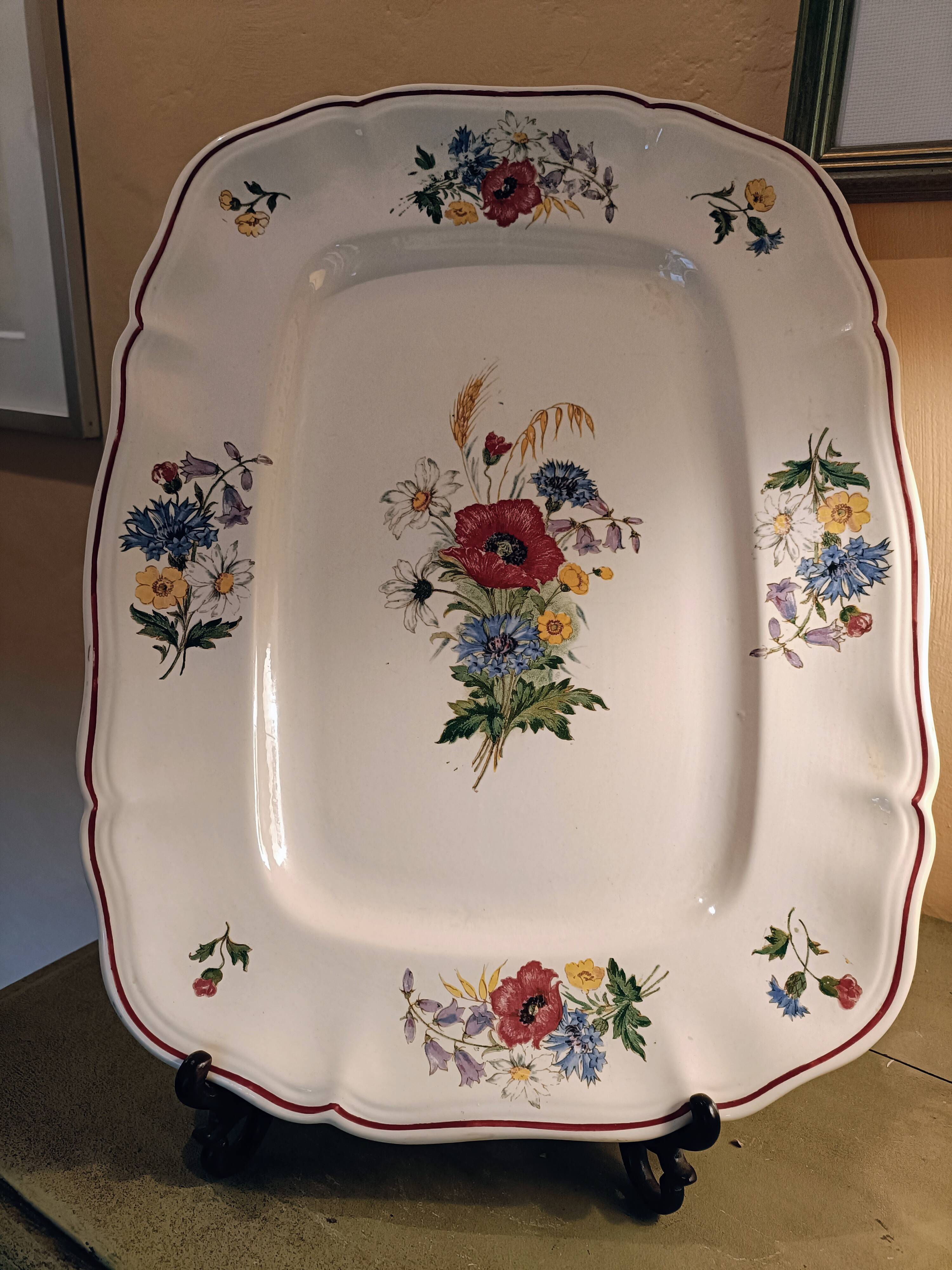 Large dish Digoin Sarreguemines model Agreste