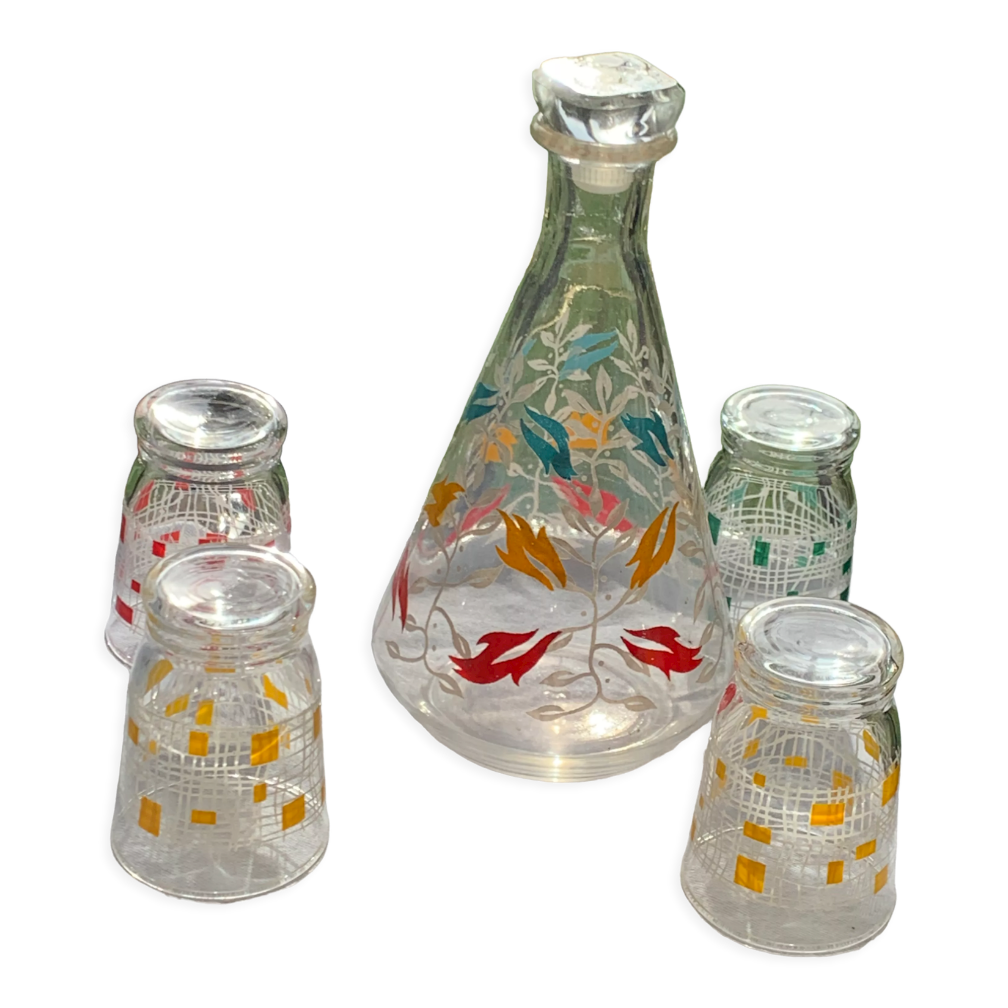 Carafe and 4 glasses with design and vintage patterns 1950/60