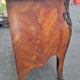 Louis XV chest of drawers in rosewood