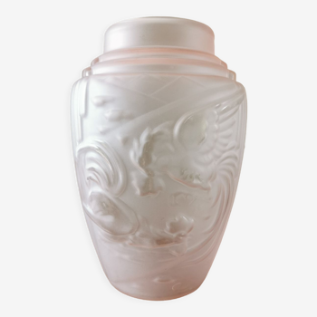 Art deco vase decorated with roosters