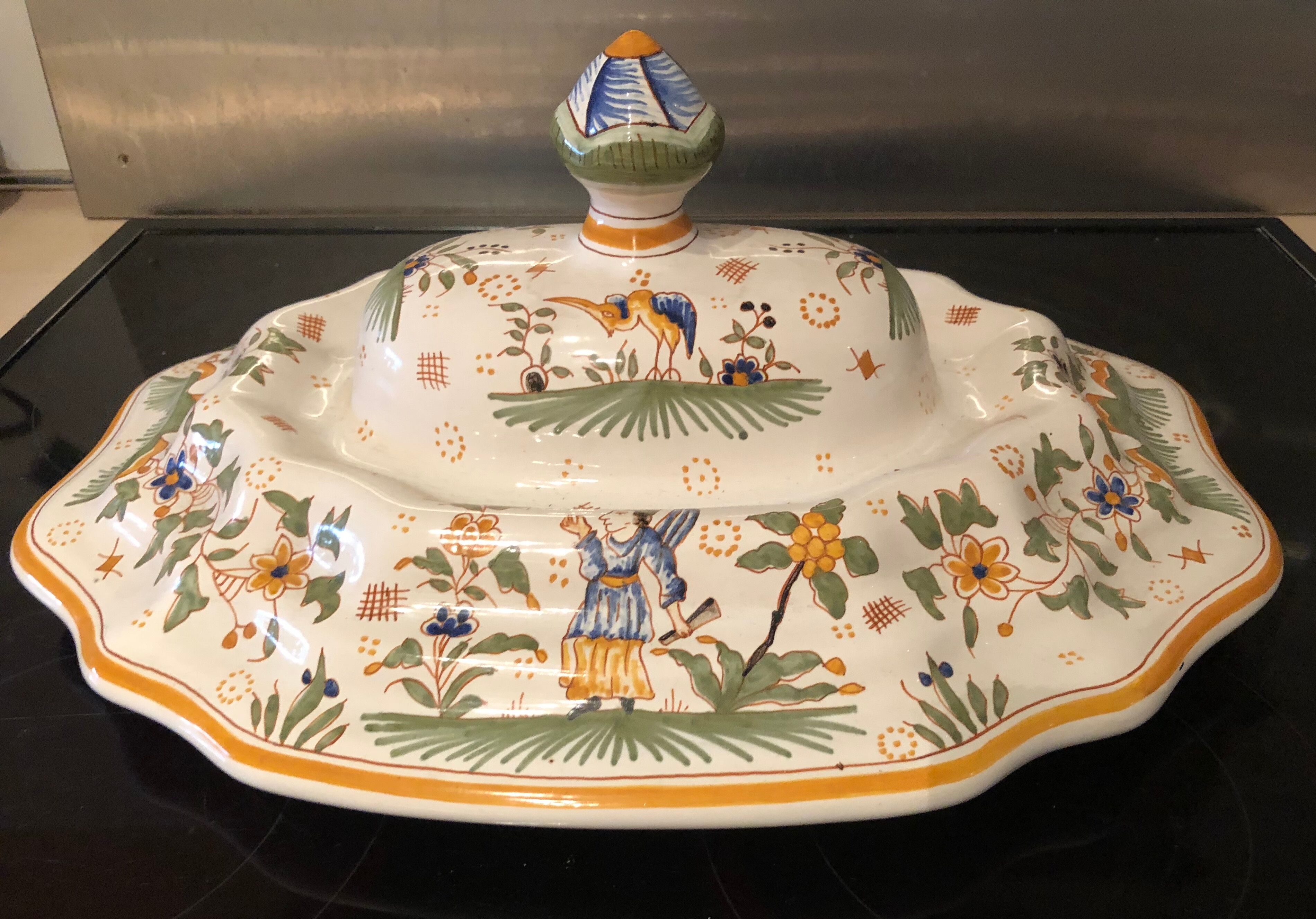 Earthenware tureen from Moustiers