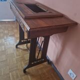 Sewing machine table