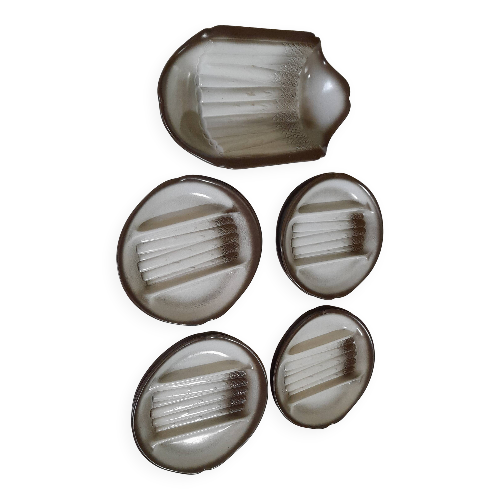 Asparagus serving platter + 8 asparagus plates in Salins earthenware