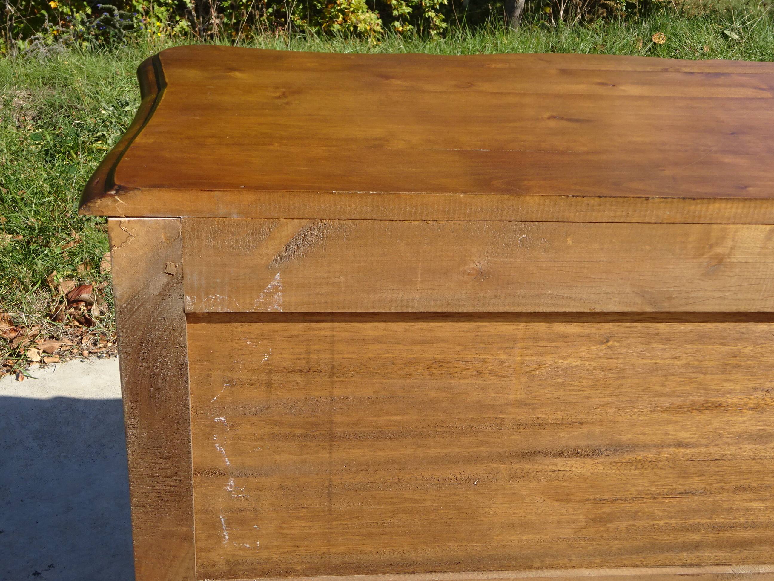 Small Louis XV style chest of drawers