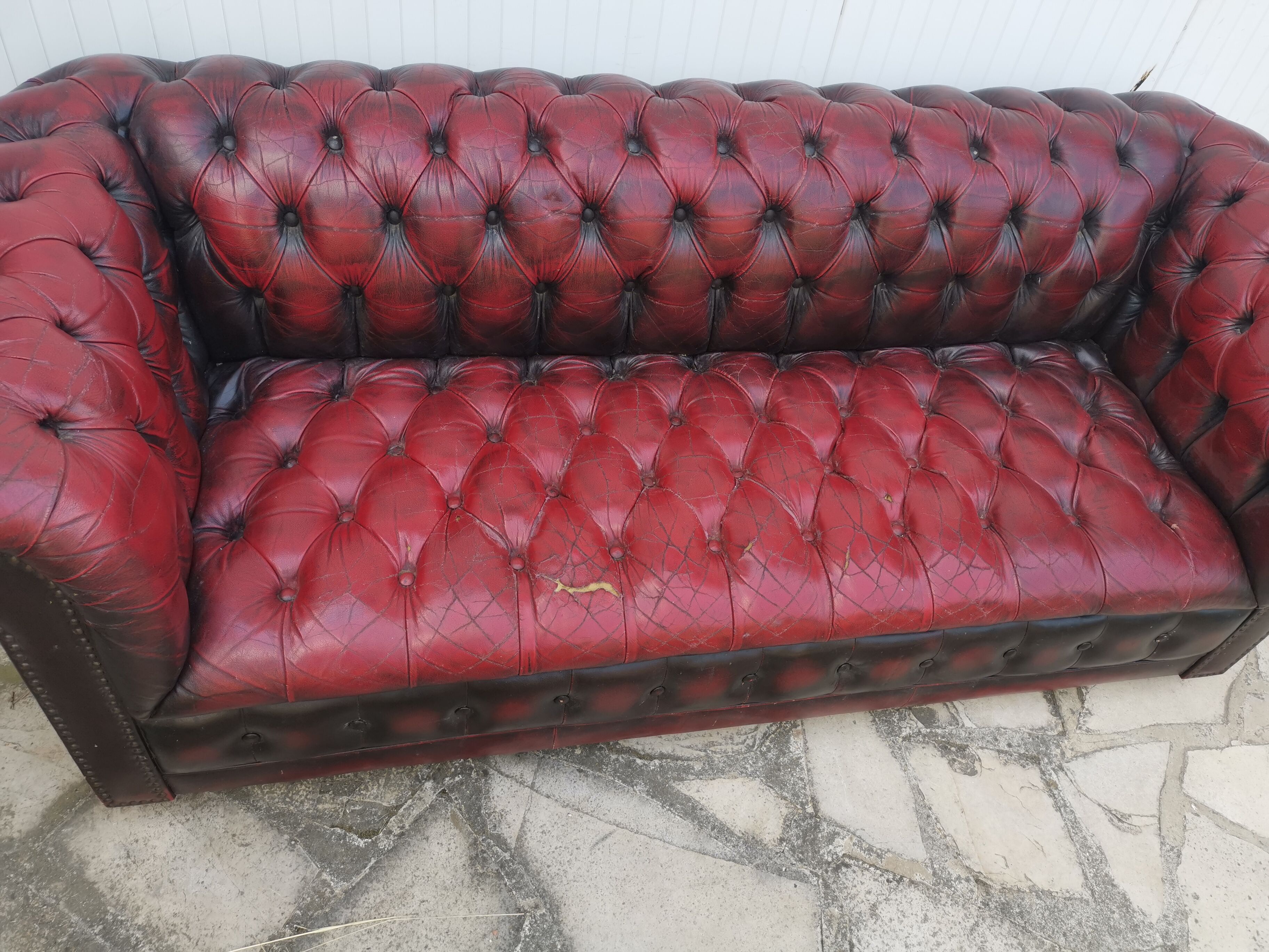 Leather chesterfield