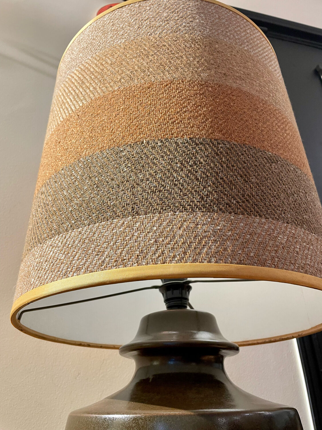 Ceramic English lamp