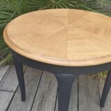 Amber coffee table