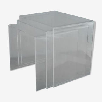 3 tables basses gigognes en plexiglass