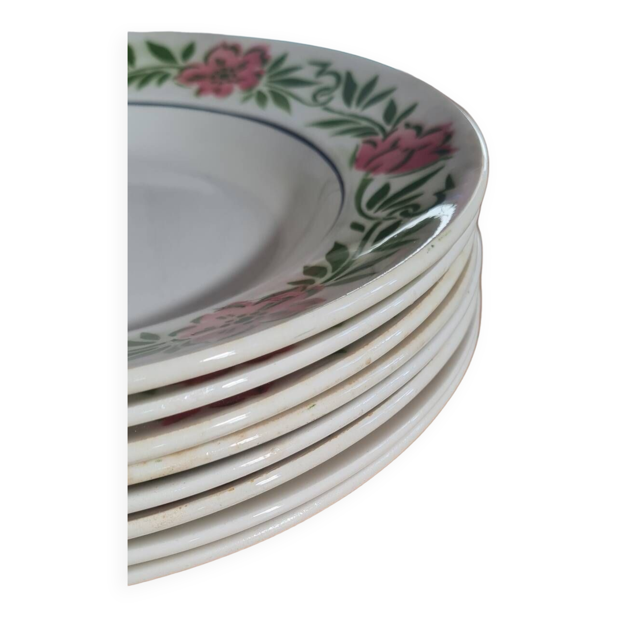 Set of 8 vintage earthenware plates