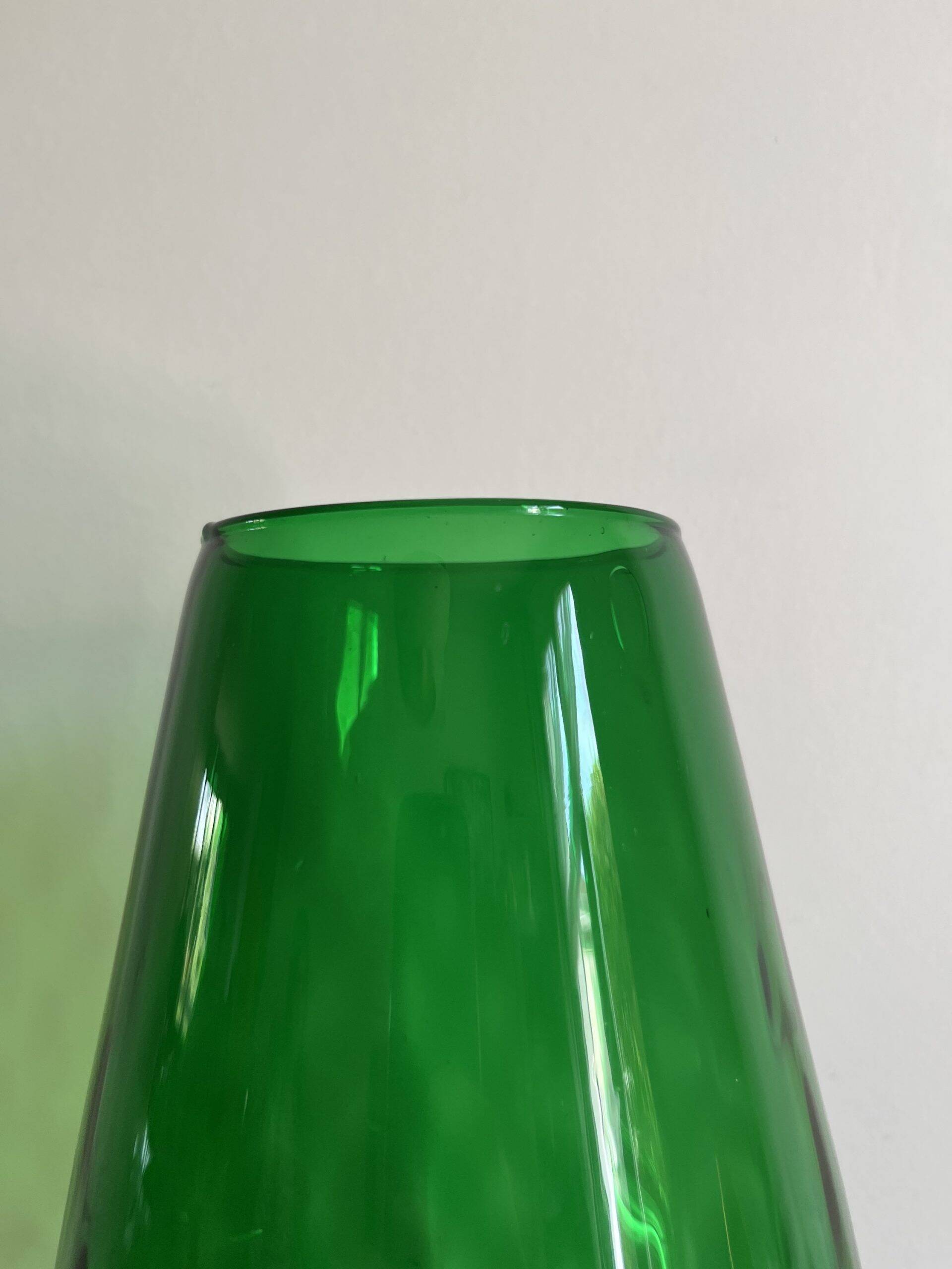 High green vase in empolied glass made in italy