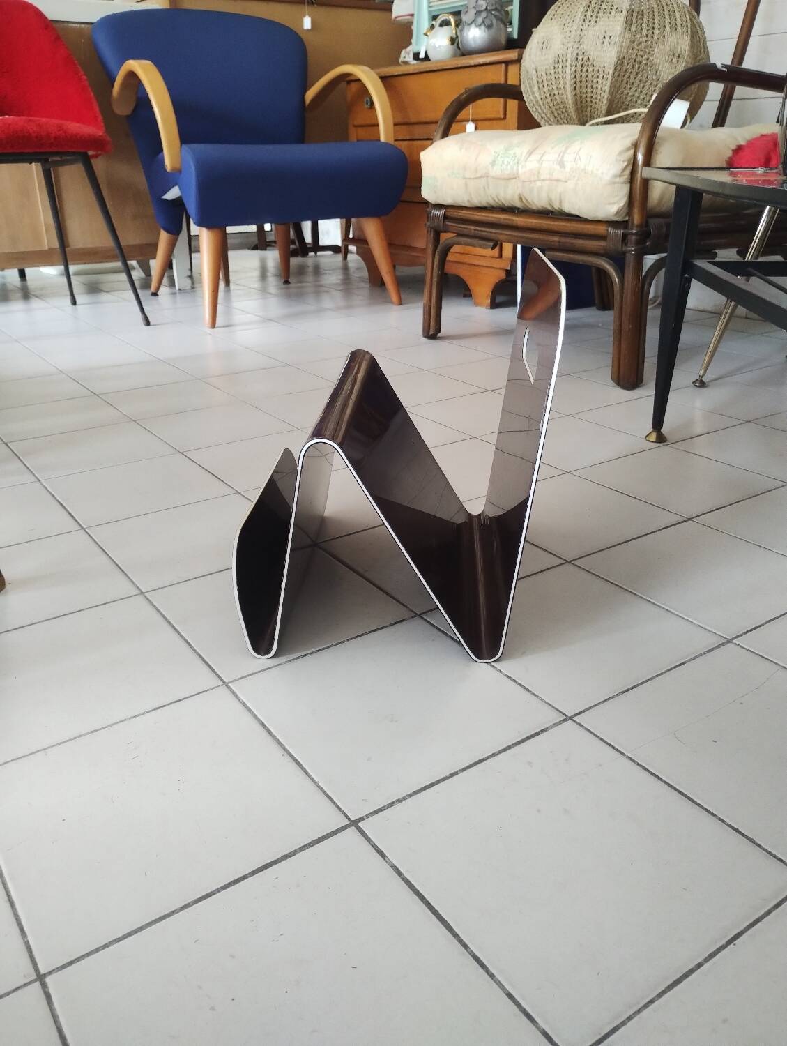 Designer magazine rack