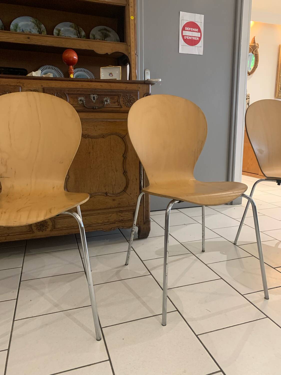4 vintage chairs