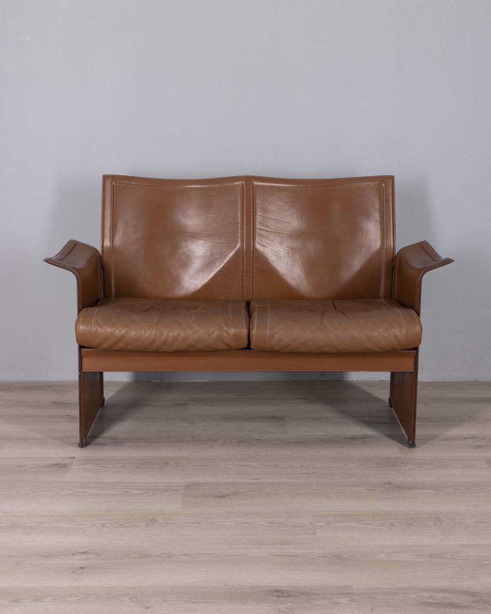 Vintage leather sofa from the 1970s, model ‘korium’ designed by tito agnoli