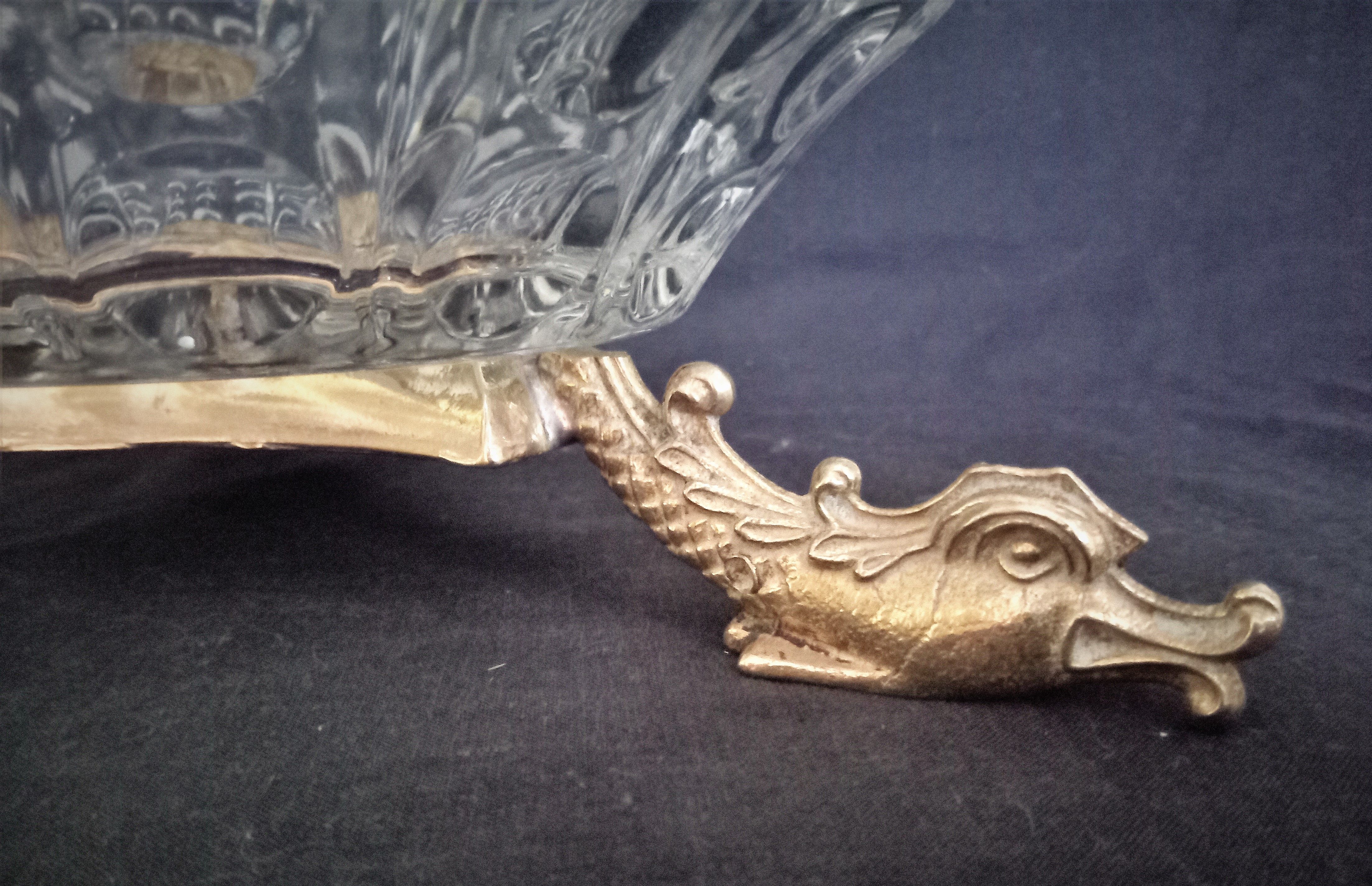 Glass centerpiece, bronze base in the shape of fish