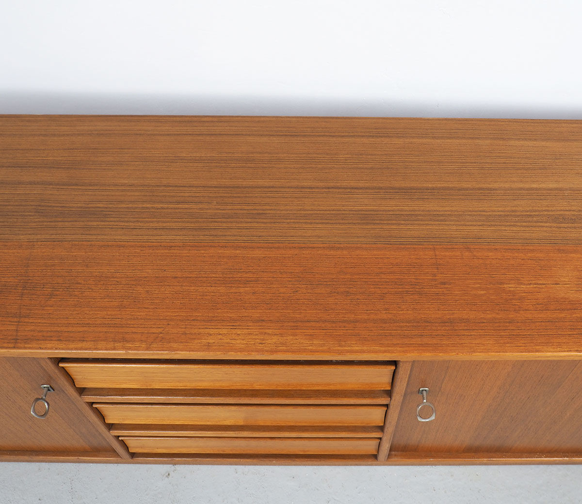 Enfilade vintage en teck allemand avec tiroirs, années 1960