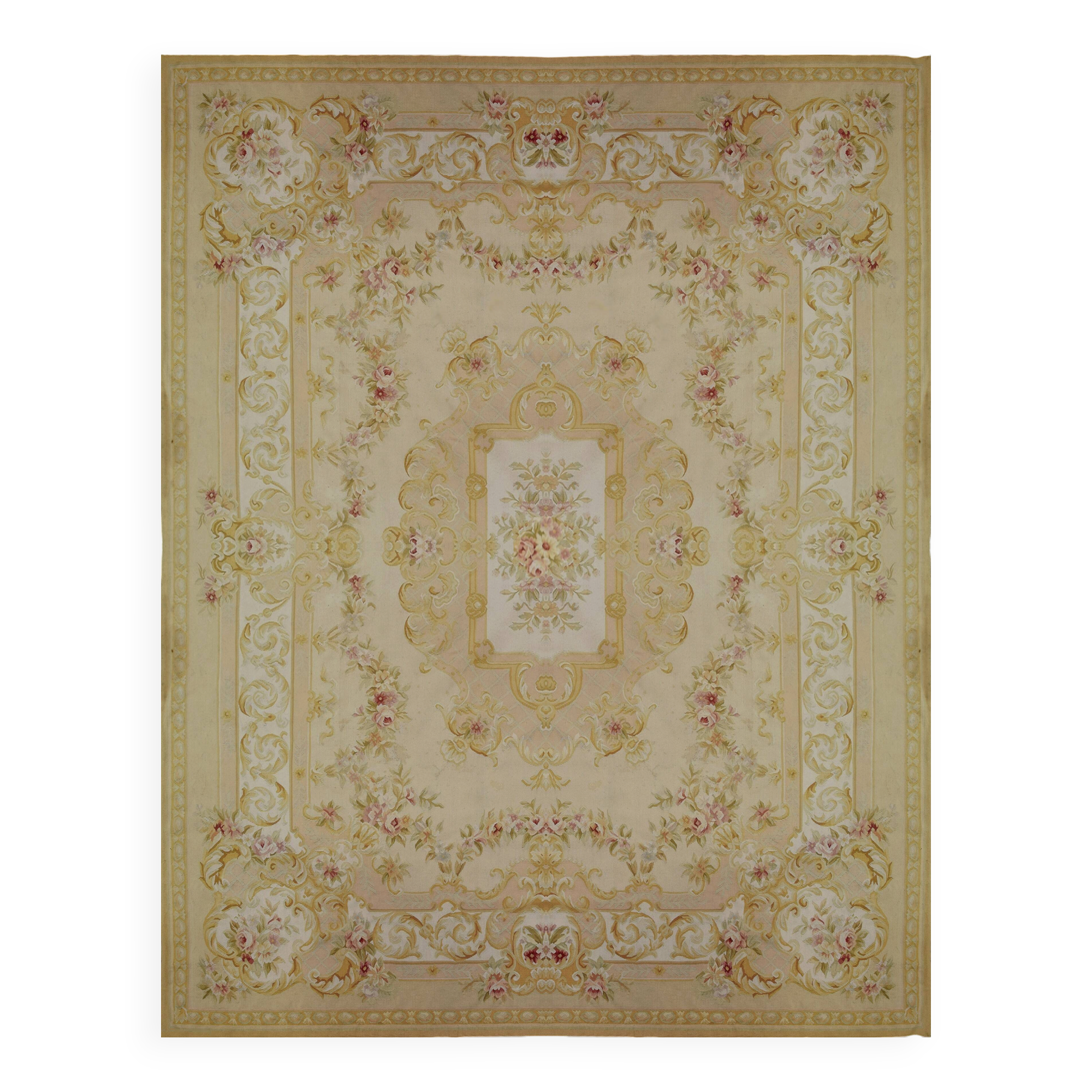 Aubusson style rug - Size: 375 x 275 cm - "Galerie Saedje"