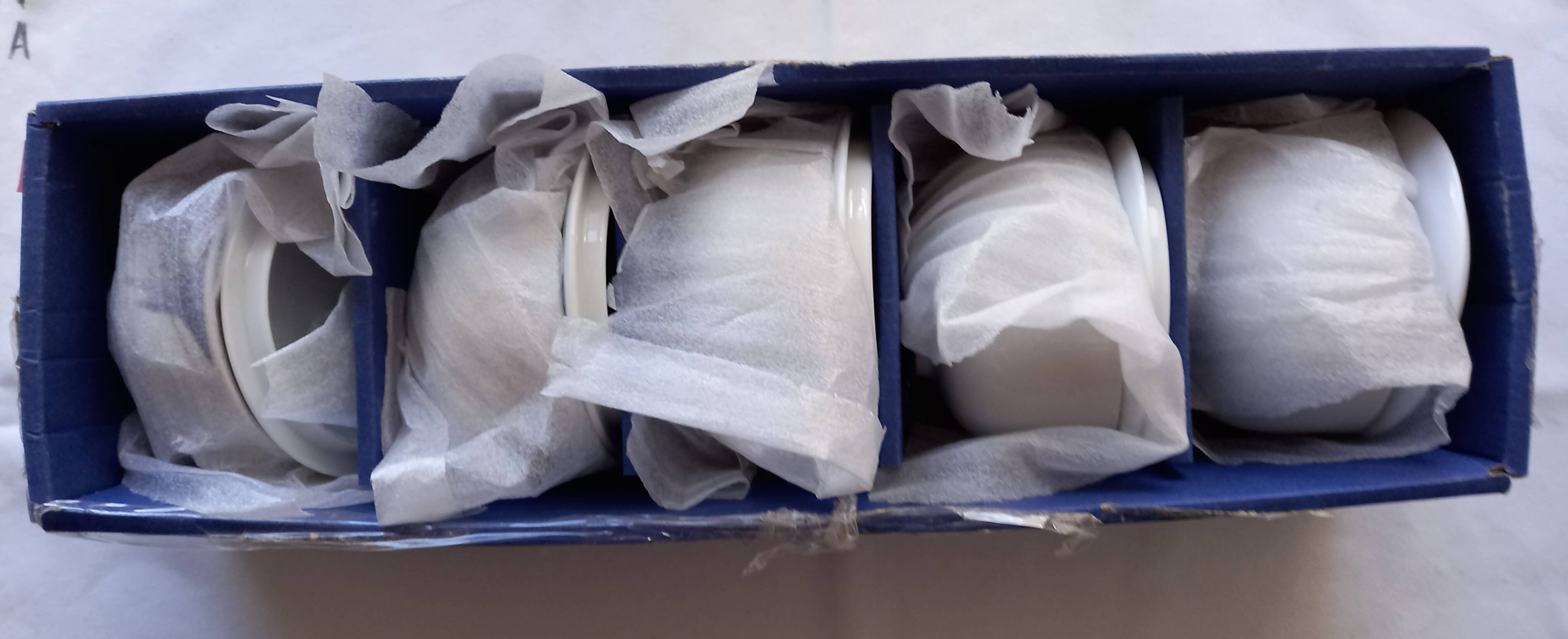 5 vintage porcelain dessert cups with lids