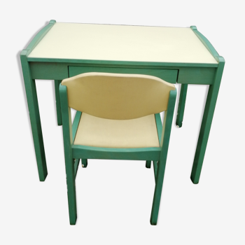 Bureau enfant et sa chaise