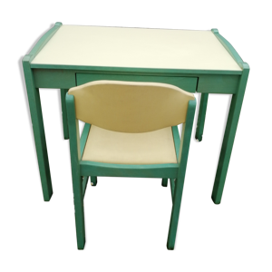 Bureau enfant et sa chaise
