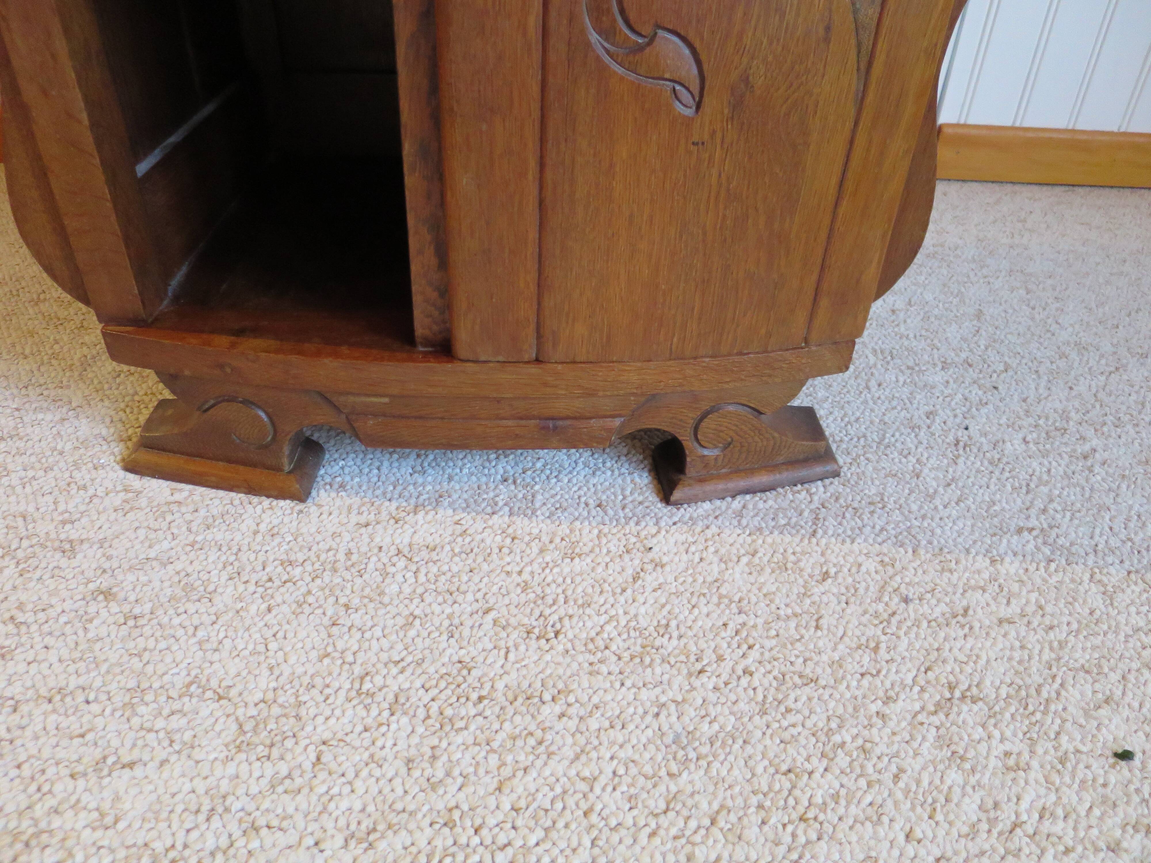 Bedside table - occasional furniture - Art Deco - 1 door - 1930s