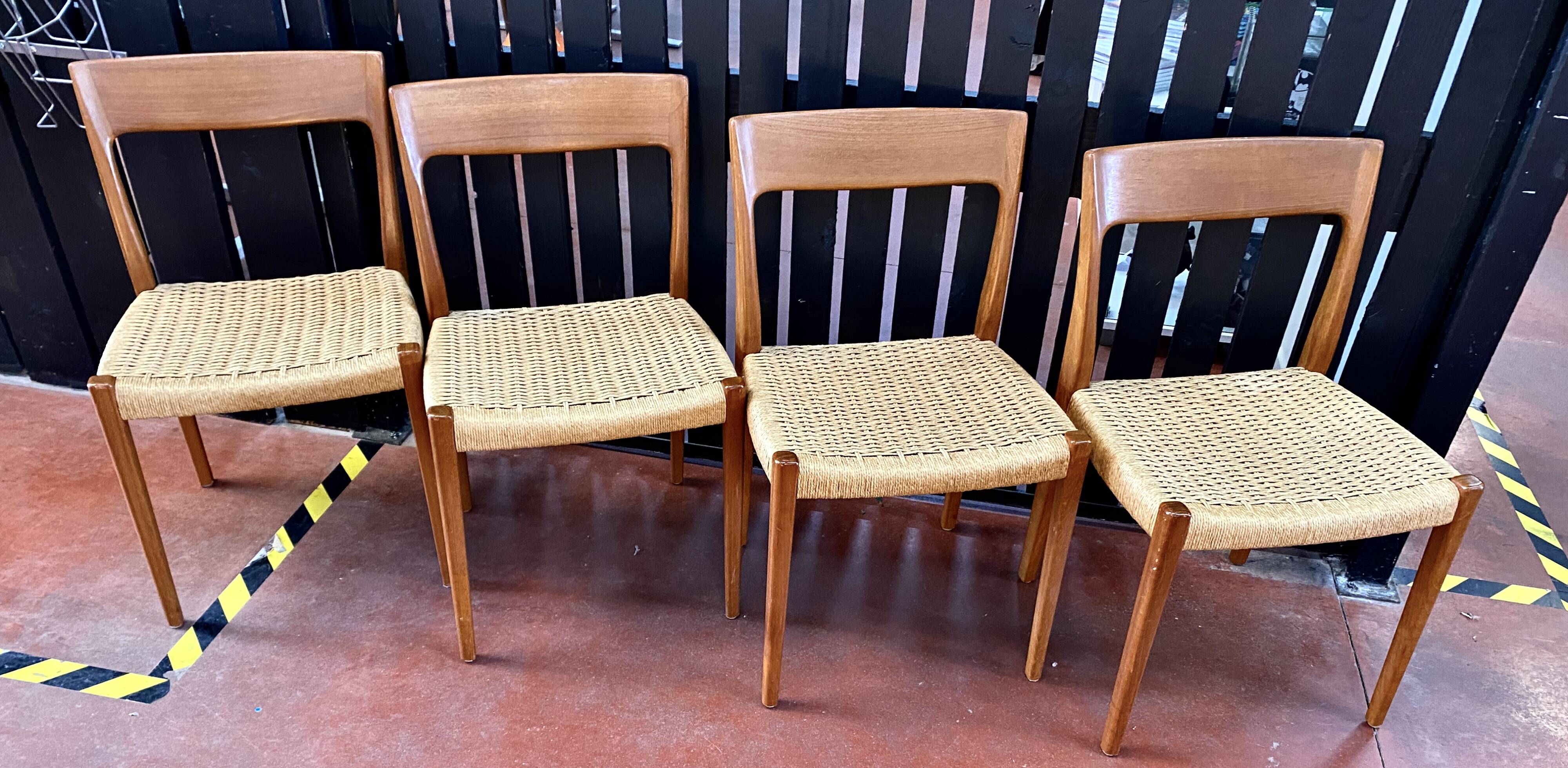 Suite Of 4 Scandinavian Teak And Rope Chairs By Svegards Markaryd