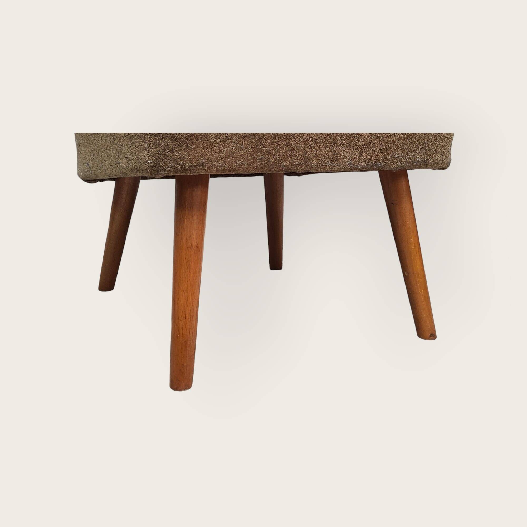 Deux fauteuils cocktail du milieu du siècle