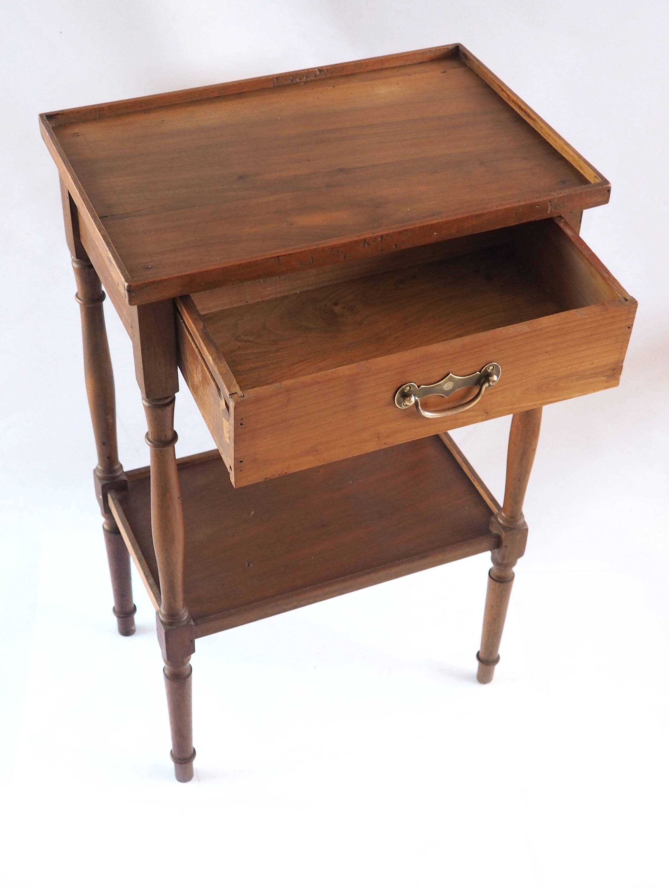Meuble d'appoint chevet bois