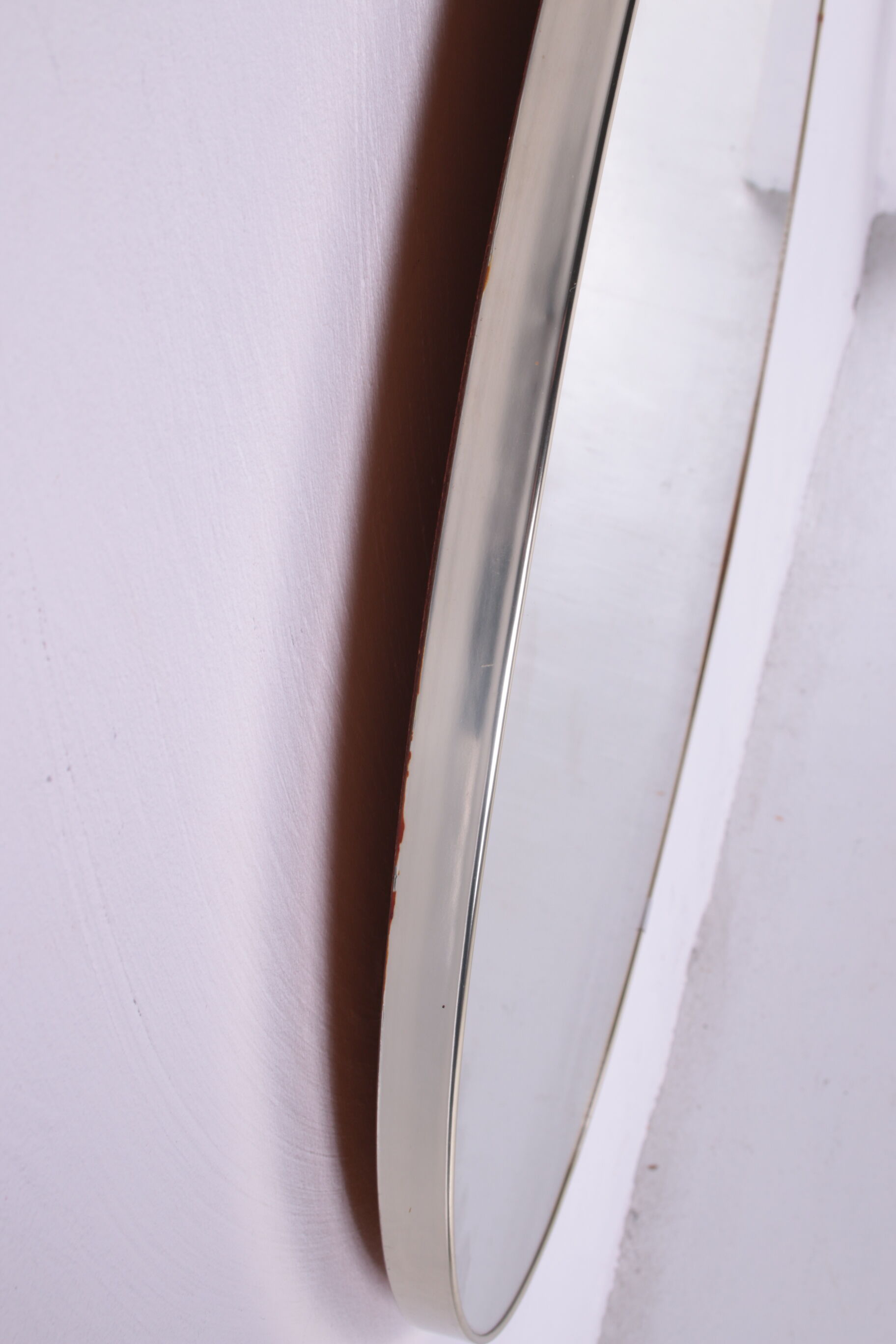 Miroir mural vintage avec bord doré, années 1960