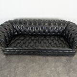 Black Chesterfield sofa for 4 people