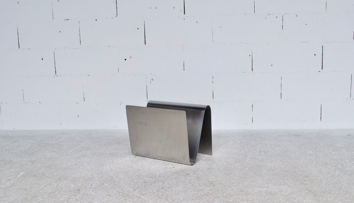 Magazine holder anonymous work 70' brushed steel