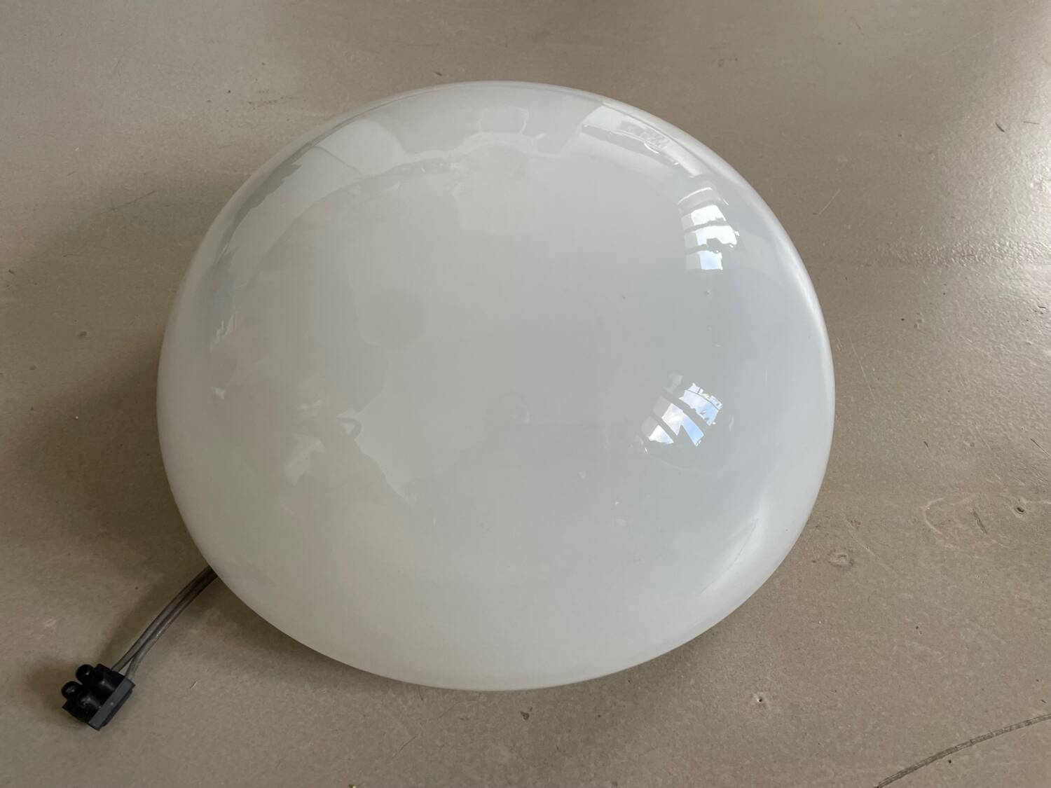 Set of 3 opaline wall lights