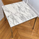 3 tables Florence Knoll – marbre blanc type Calacatta & acier chromé