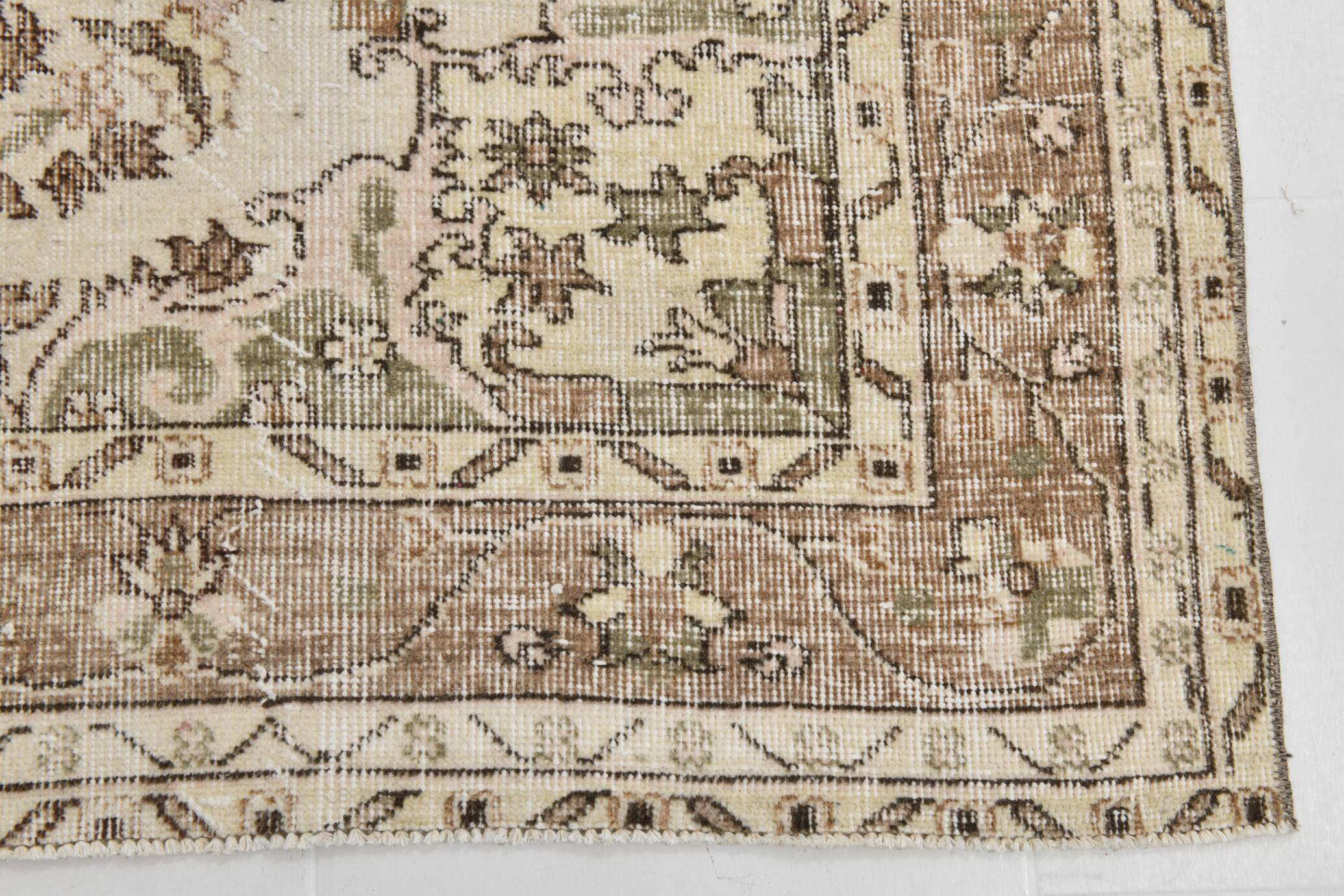 6x9 Beige & Brown Oriental Turkish Rug, 173x282Cm