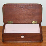Wooden jewelry box