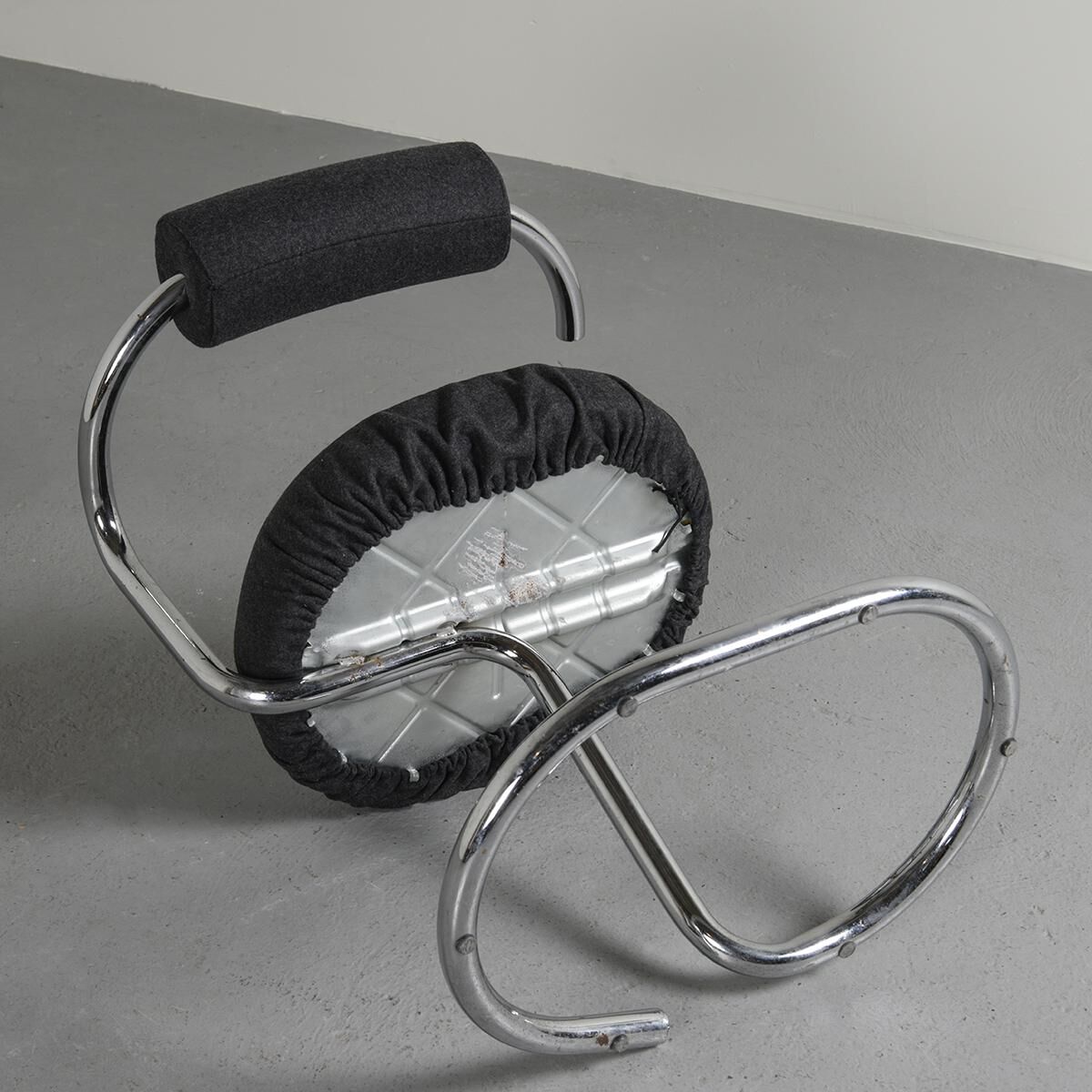 Lot de six chaises "Cobra" par Giotto Stoppino, circa 1970