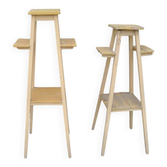 Vintage brown wooden plant stand from the 1940s — elegant footed support.