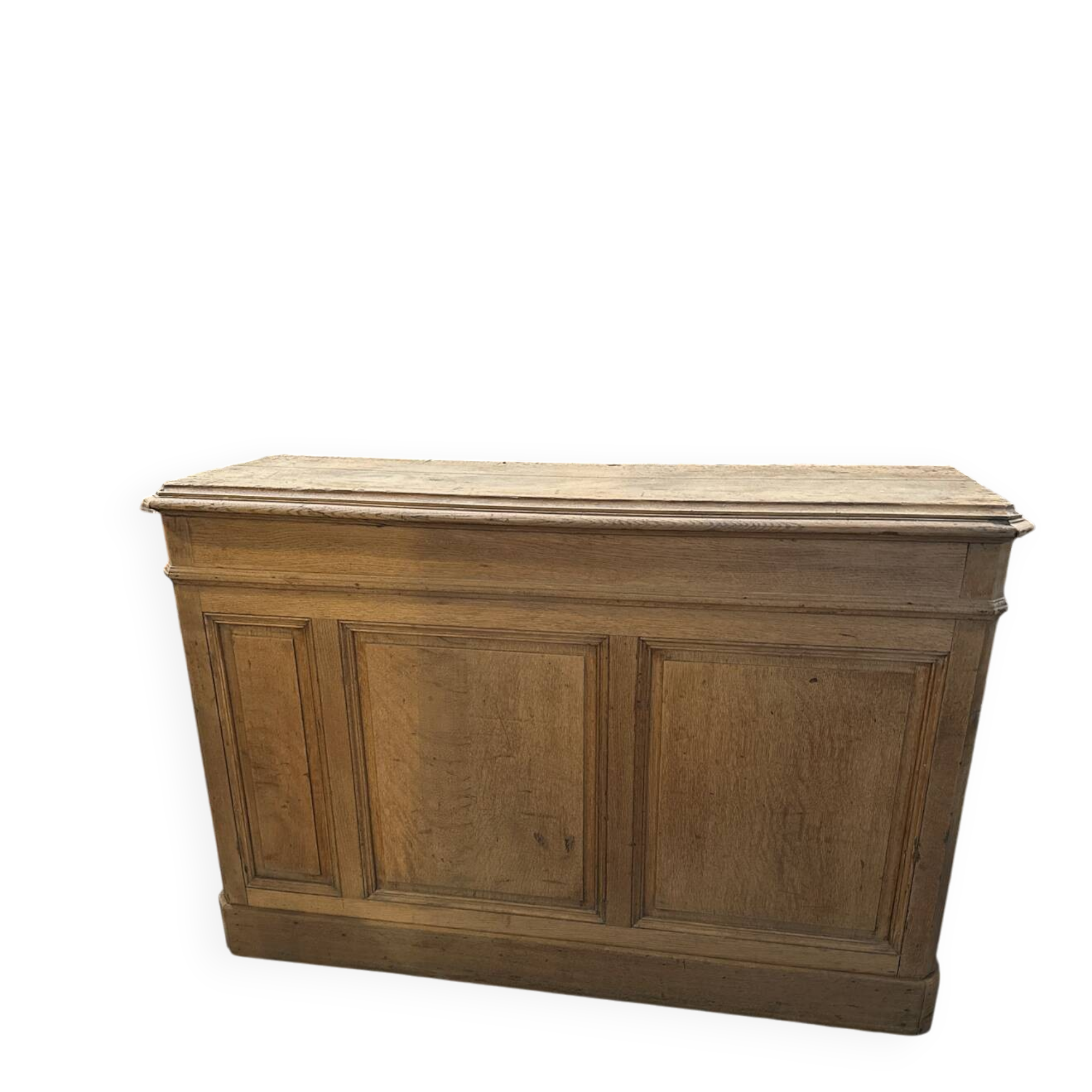 Oak counter