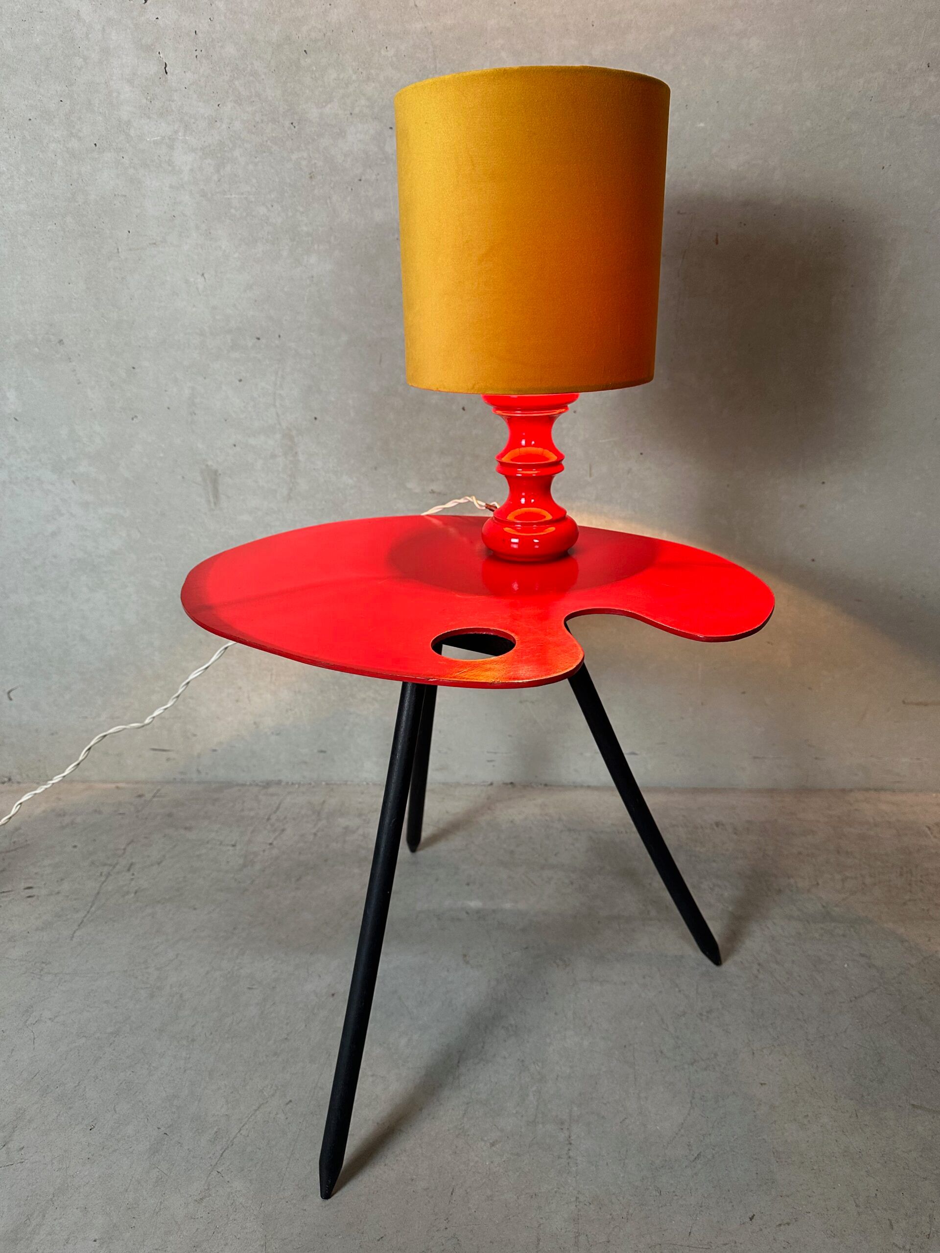 Vintage 'Expo 58' side table – Bois Manu – Lucien De Roeck