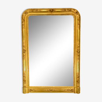 Mirror 136x94 cm nineteenth century very good condition, gilded with gold leaf